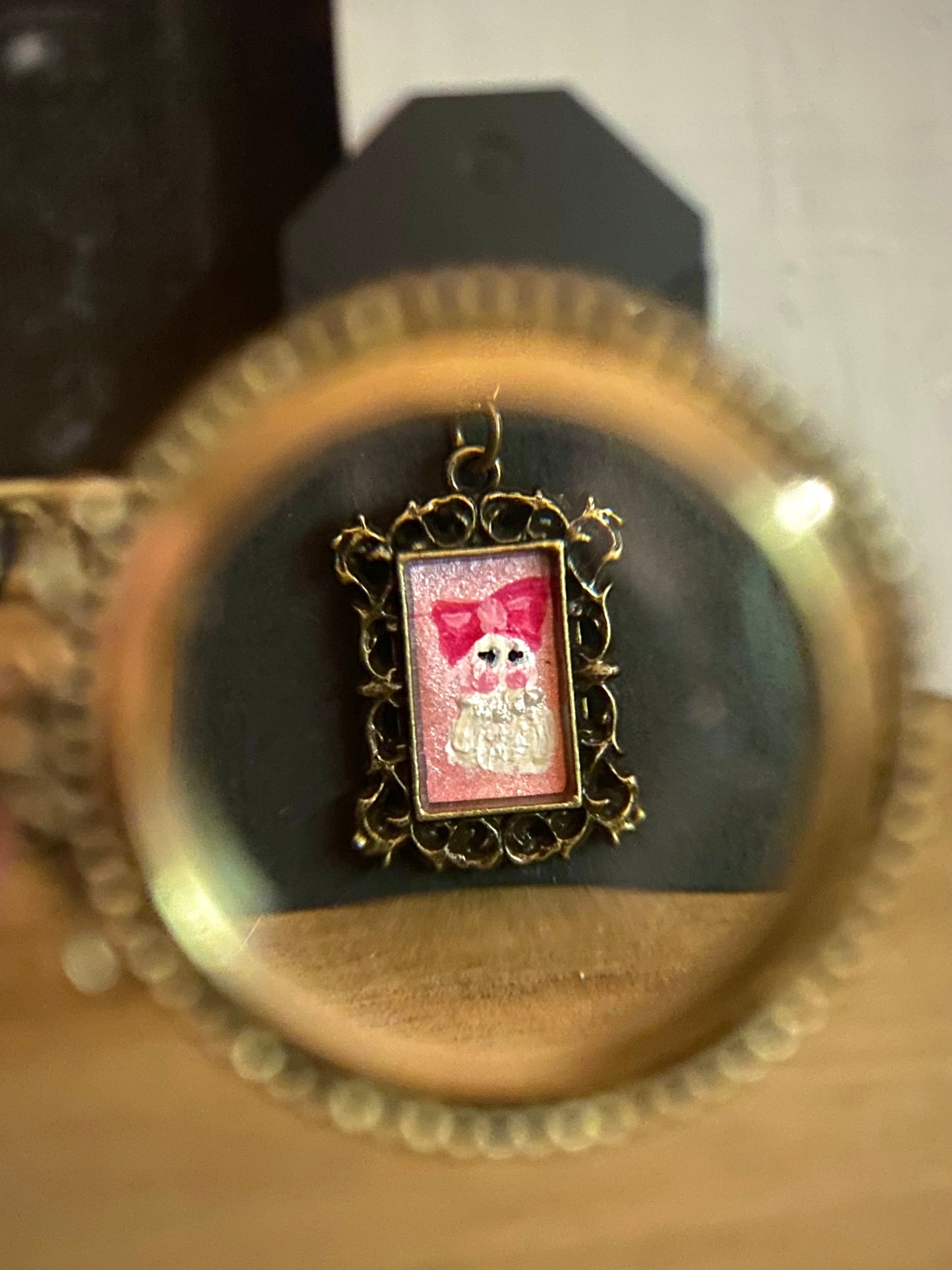 Bow Ghostie Pearl Necklace
