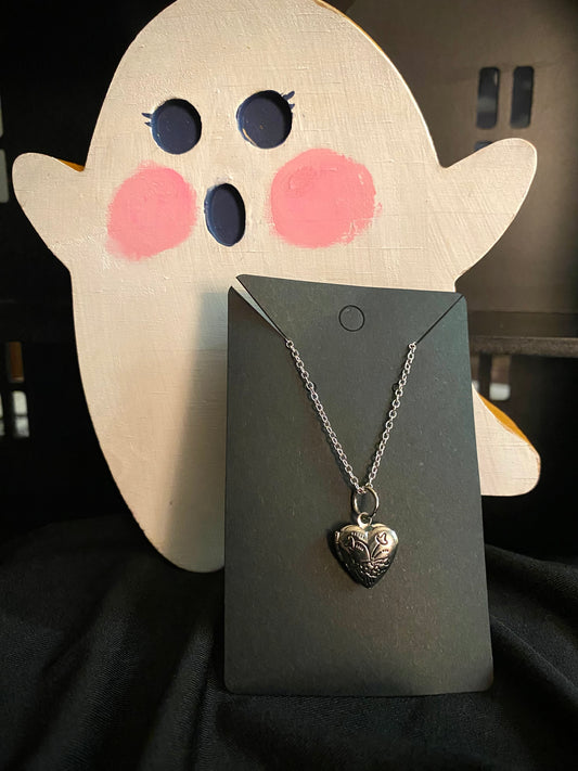 Small Ghost Locket (Fairy)