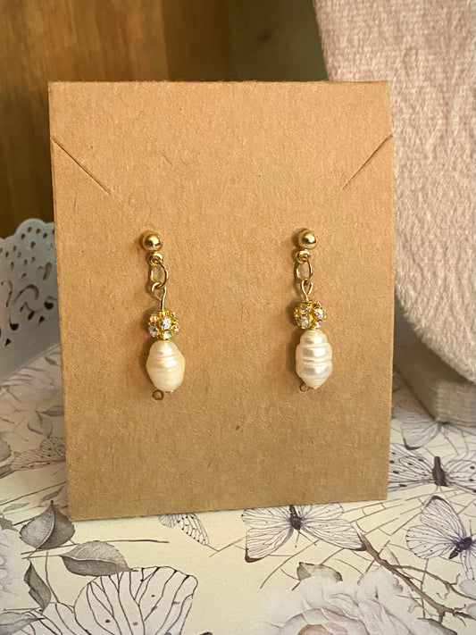 Gold and Cultured Pearl Set