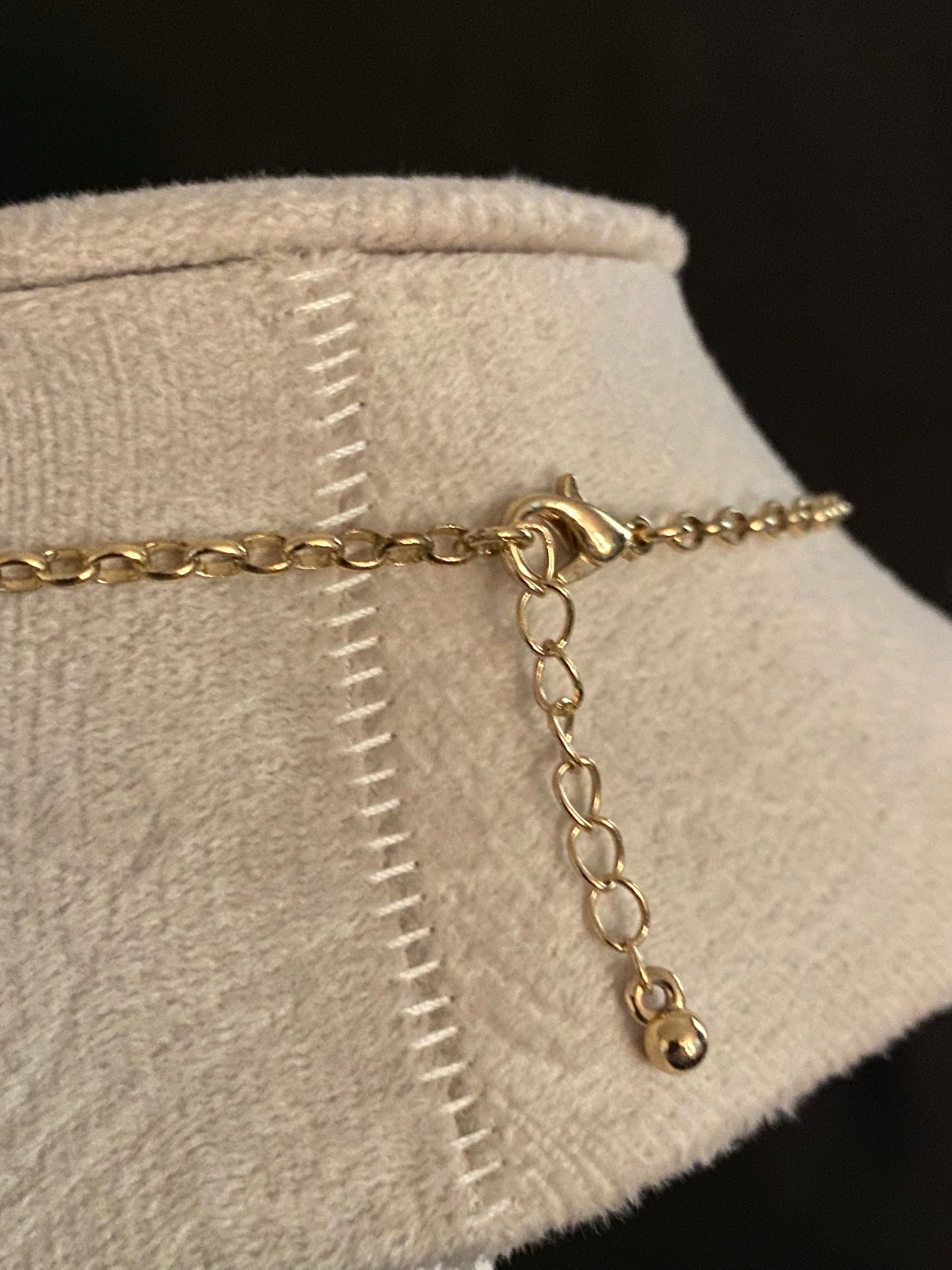 Vintage Gold Foliage Necklace
