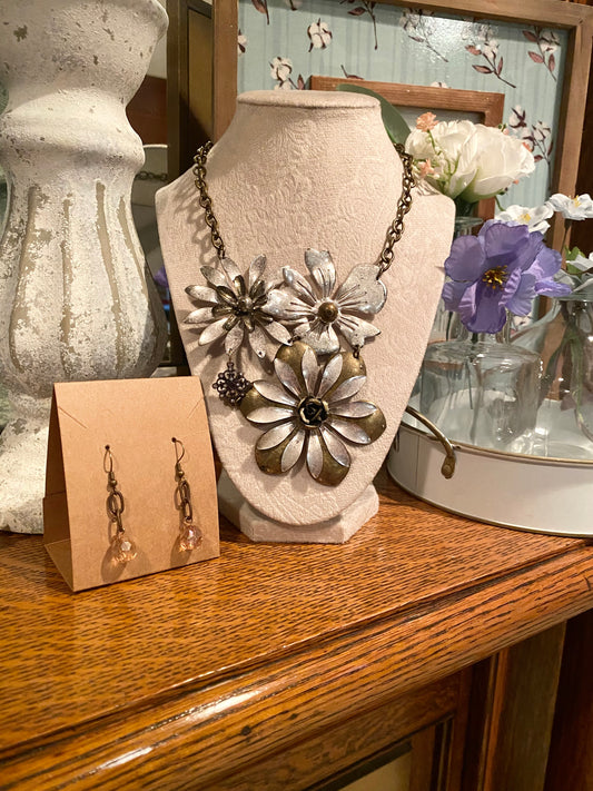 Large Metal Flowers Set