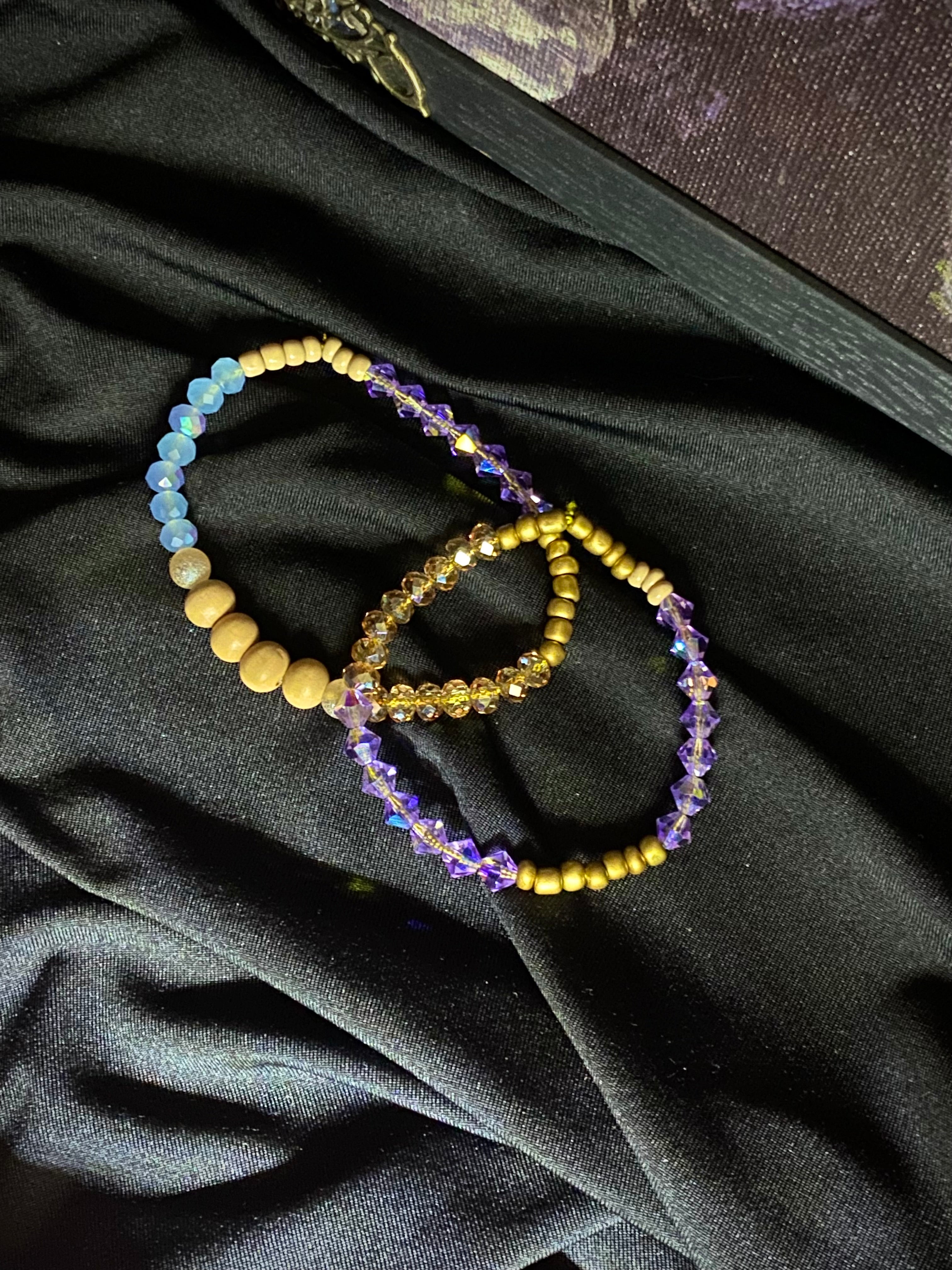 Wooden and Purple Bead Bracelet