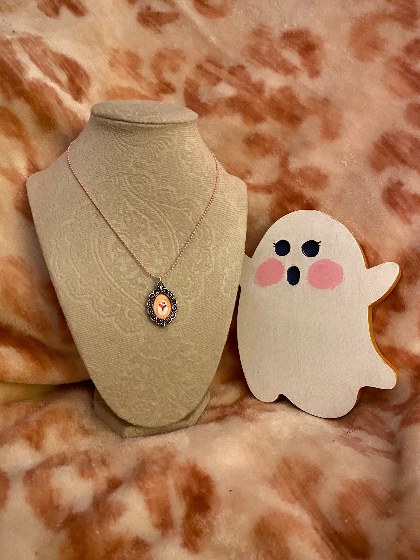 Coral Reading Ghostie Necklace