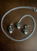 White Bow Set Silver