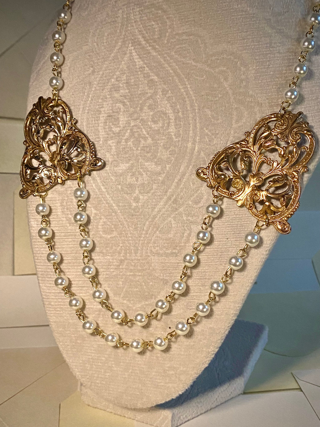 Double Strand of Pearls