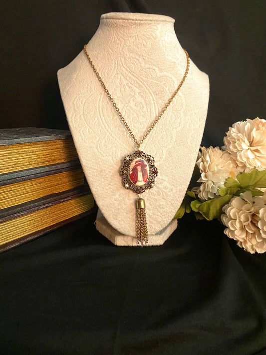 Red Hat Society Necklace