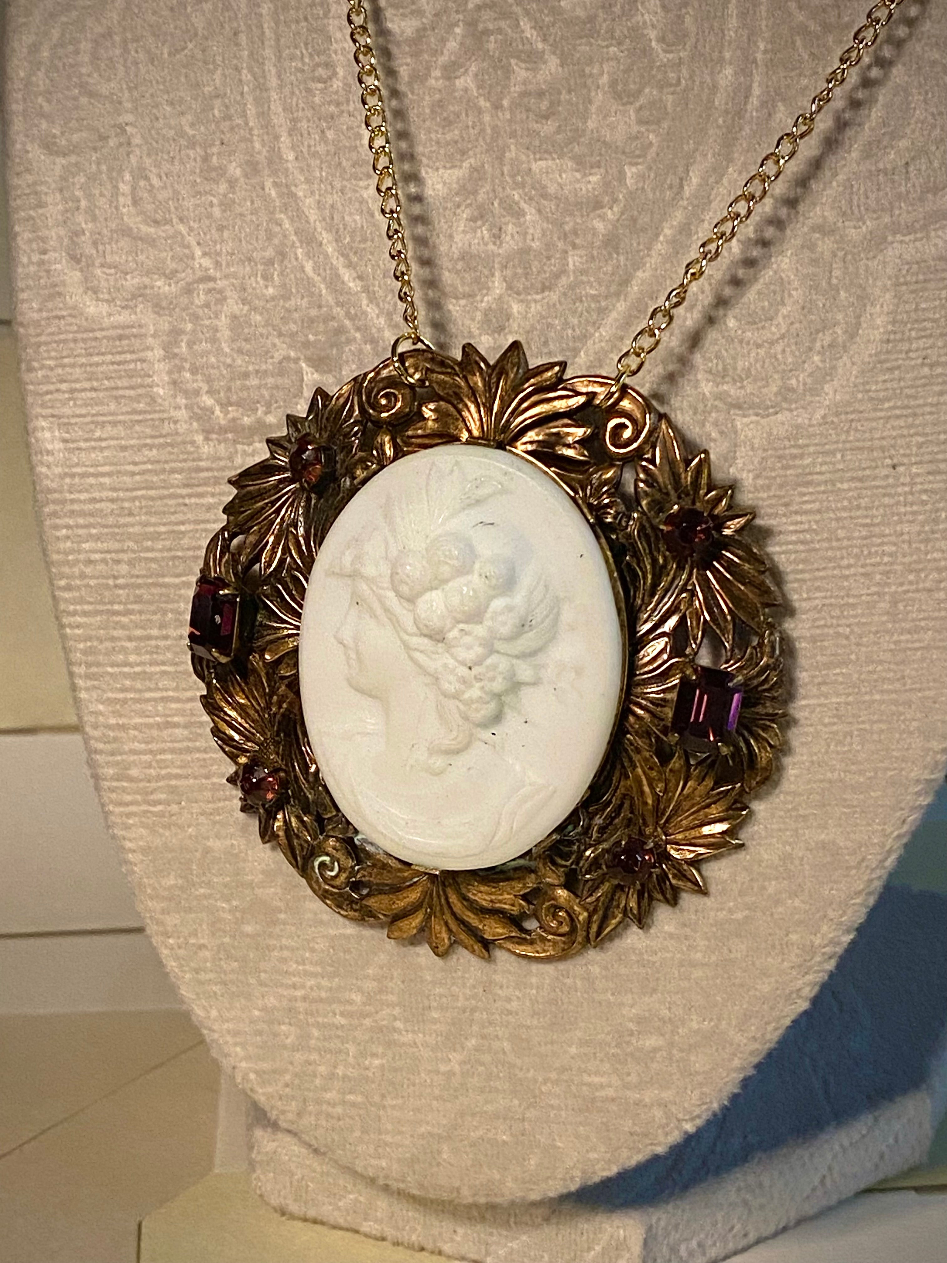 Large Vintage Cameo